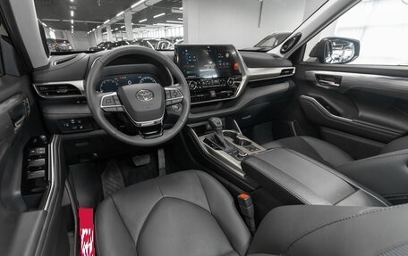 Toyota Highlander, 2025 год, 5 400 000 рублей, 7 фотография