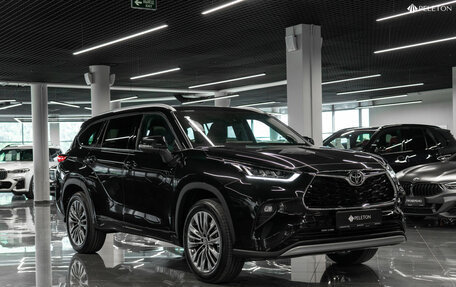 Toyota Highlander, 2025 год, 5 300 000 рублей, 2 фотография