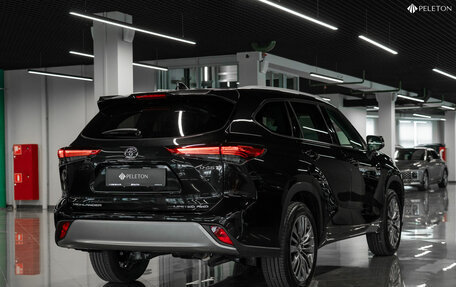 Toyota Highlander, 2025 год, 5 300 000 рублей, 5 фотография