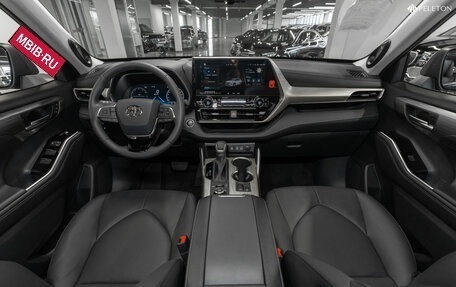 Toyota Highlander, 2025 год, 5 300 000 рублей, 8 фотография