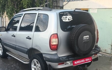 Chevrolet Niva I рестайлинг, 2005 год, 350 000 рублей, 2 фотография