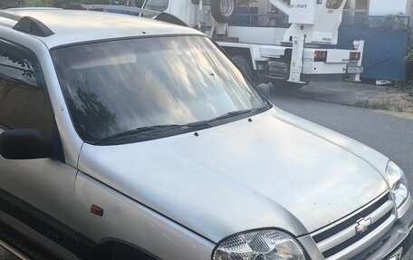 Chevrolet Niva I рестайлинг, 2005 год, 350 000 рублей, 4 фотография