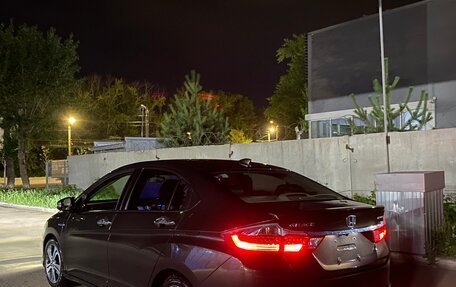 Honda Grace I, 2014 год, 1 400 000 рублей, 25 фотография