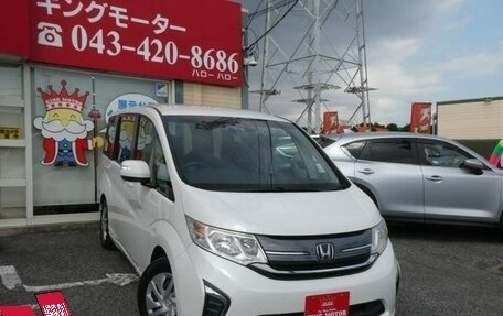 Honda Stepwgn IV, 2016 год, 1 390 000 рублей, 3 фотография