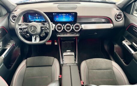 Mercedes-Benz GLB AMG, 2024 год, 9 390 000 рублей, 16 фотография