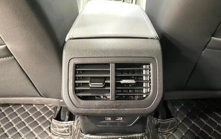 Volkswagen Lavida, 2024 год, 1 750 060 рублей, 14 фотография