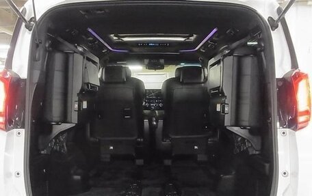 Toyota Alphard III, 2022 год, 3 500 777 рублей, 10 фотография