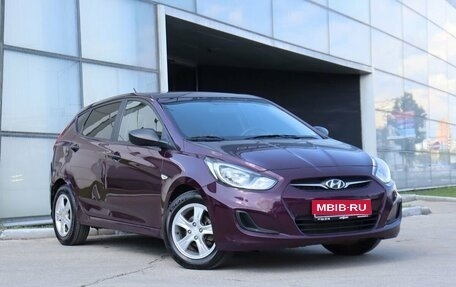 Hyundai Solaris II рестайлинг, 2012 год, 756 000 рублей, 3 фотография