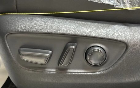 Toyota Land Cruiser, 2024 год, 12 750 000 рублей, 23 фотография