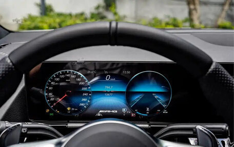 Mercedes-Benz GLA AMG, 2022 год, 4 800 275 рублей, 15 фотография