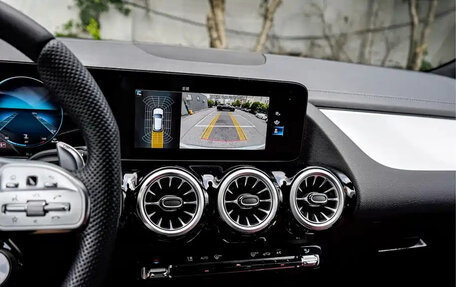 Mercedes-Benz GLA AMG, 2022 год, 4 800 275 рублей, 17 фотография