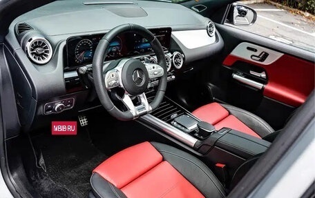 Mercedes-Benz GLA AMG, 2022 год, 4 800 275 рублей, 11 фотография