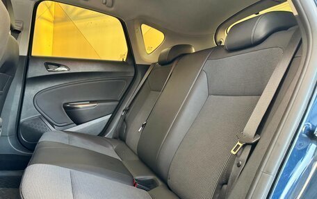 Opel Astra J, 2011 год, 729 000 рублей, 13 фотография