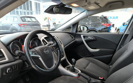 Opel Astra J, 2010 год, 599 000 рублей, 20 фотография