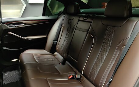 BMW 5 серия, 2019 год, 3 990 000 рублей, 19 фотография