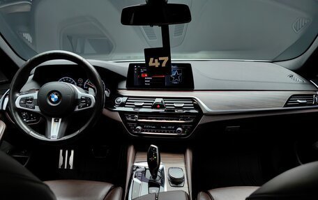 BMW 5 серия, 2019 год, 3 990 000 рублей, 26 фотография