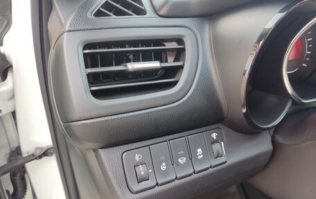 KIA Rio III рестайлинг, 2012 год, 900 000 рублей, 12 фотография