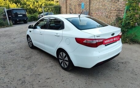 KIA Rio III рестайлинг, 2012 год, 900 000 рублей, 6 фотография