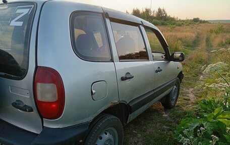 Chevrolet Niva I рестайлинг, 2005 год, 330 000 рублей, 8 фотография