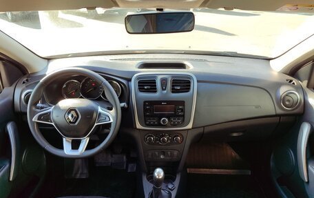 Renault Logan II, 2019 год, 796 000 рублей, 14 фотография