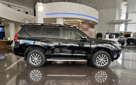 Toyota Land Cruiser Prado 150 рестайлинг 2, 2018 год, 5 885 000 рублей, 4 фотография