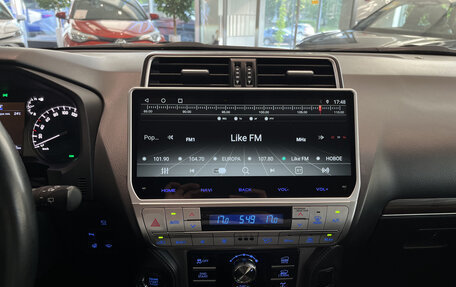 Toyota Land Cruiser Prado 150 рестайлинг 2, 2018 год, 5 885 000 рублей, 15 фотография