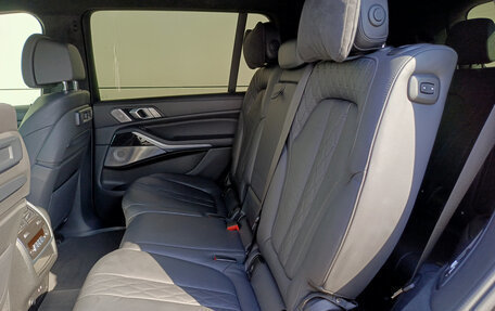 BMW X7, 2021 год, 10 500 000 рублей, 12 фотография