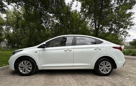 Hyundai Solaris II рестайлинг, 2017 год, 1 449 000 рублей, 3 фотография