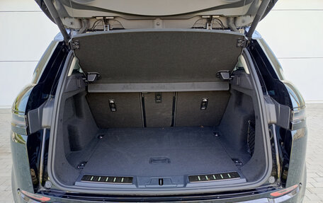 Land Rover Range Rover Evoque II, 2024 год, 5 800 000 рублей, 10 фотография