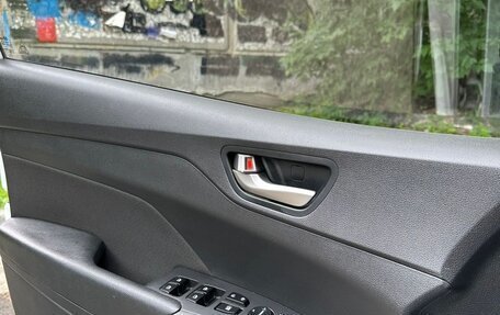 Hyundai Solaris II рестайлинг, 2017 год, 1 449 000 рублей, 7 фотография