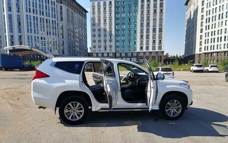 Mitsubishi Pajero Sport III рестайлинг, 2018 год, 3 100 000 рублей, 16 фотография