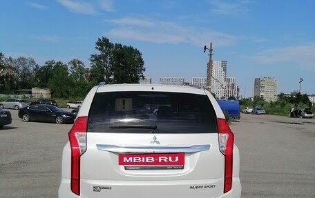 Mitsubishi Pajero Sport III рестайлинг, 2018 год, 3 100 000 рублей, 18 фотография