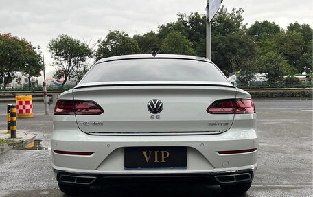 Volkswagen Passat CC, 2022 год, 2 740 000 рублей, 5 фотография