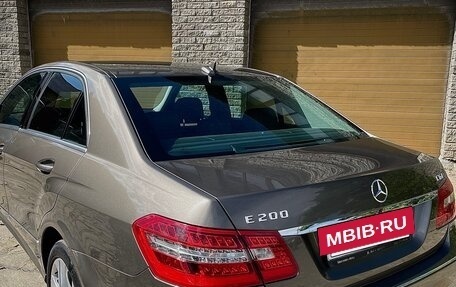 Mercedes-Benz E-Класс, 2011 год, 2 500 000 рублей, 3 фотография