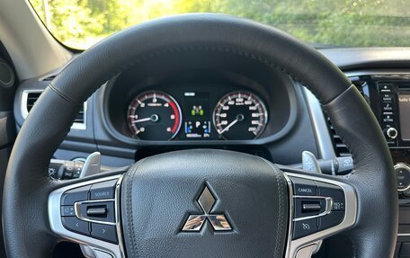 Mitsubishi L200 IV рестайлинг, 2023 год, 5 150 000 рублей, 7 фотография