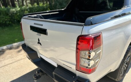 Mitsubishi L200 IV рестайлинг, 2023 год, 5 150 000 рублей, 14 фотография