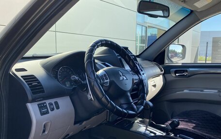 Mitsubishi Pajero Sport II рестайлинг, 2014 год, 1 999 000 рублей, 16 фотография