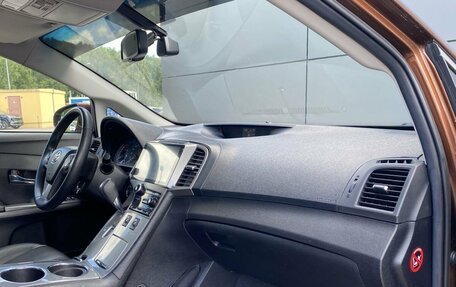 Toyota Venza I, 2013 год, 2 099 000 рублей, 11 фотография