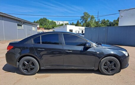 Chevrolet Cruze II, 2011 год, 749 000 рублей, 4 фотография