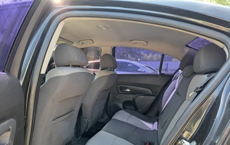 Chevrolet Cruze II, 2011 год, 749 000 рублей, 12 фотография