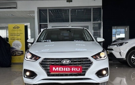 Hyundai Solaris II рестайлинг, 2018 год, 1 100 000 рублей, 3 фотография