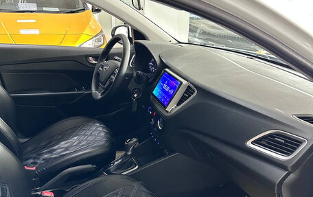 Hyundai Solaris II рестайлинг, 2018 год, 1 100 000 рублей, 15 фотография