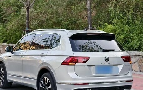 Volkswagen Tiguan II, 2021 год, 2 130 000 рублей, 8 фотография