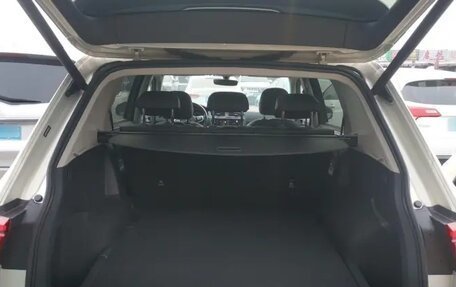 Volkswagen Tiguan II, 2021 год, 2 130 000 рублей, 12 фотография