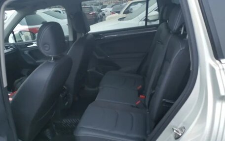 Volkswagen Tiguan II, 2021 год, 2 130 000 рублей, 23 фотография
