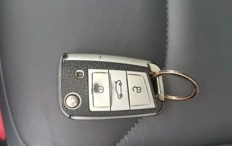 Volkswagen Tiguan II, 2021 год, 2 130 000 рублей, 21 фотография