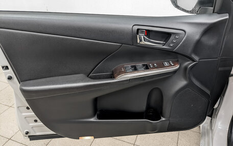 Toyota Camry, 2016 год, 2 140 000 рублей, 19 фотография