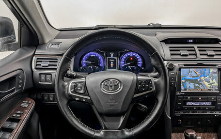 Toyota Camry, 2016 год, 2 140 000 рублей, 22 фотография
