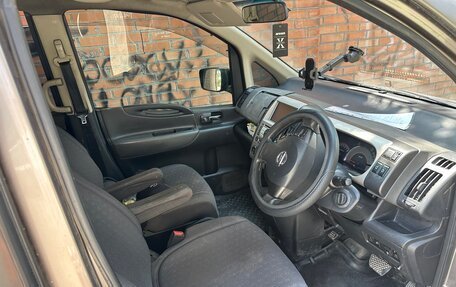 Nissan Serena III, 2005 год, 365 000 рублей, 3 фотография