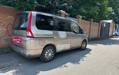 Nissan Serena III, 2005 год, 365 000 рублей, 2 фотография